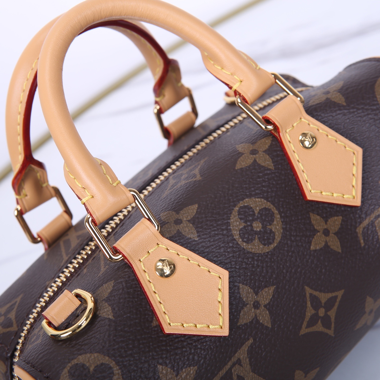 LV Speedy P1 I12