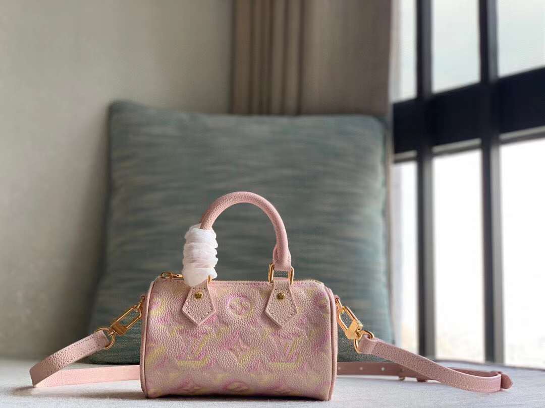 LV Speedy P1 I33