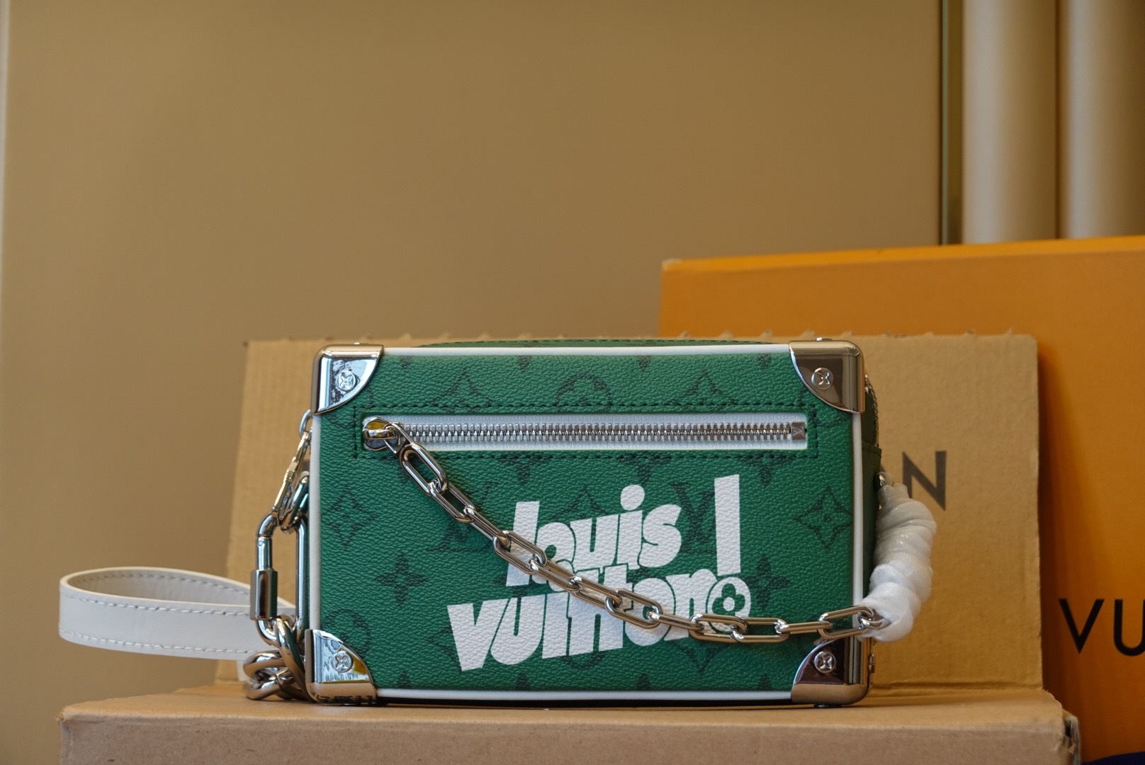 LV Trunk P1 I42