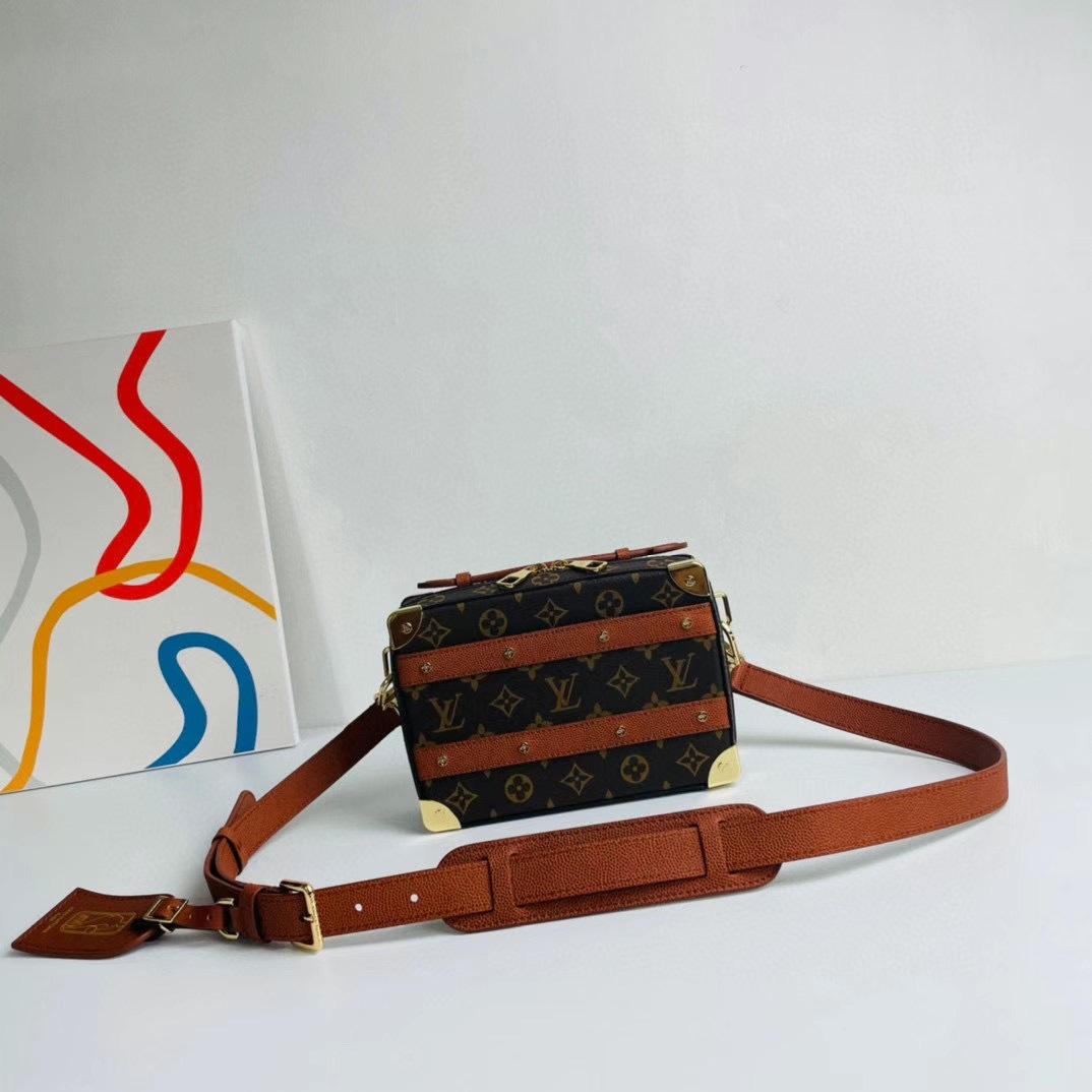 LV Trunk P1 I79
