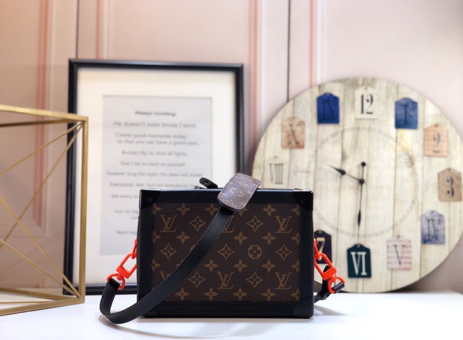 LV Trunk P1 I80