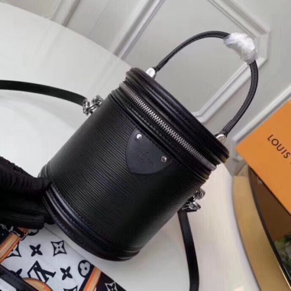 LV VanityPouch P1 I108
