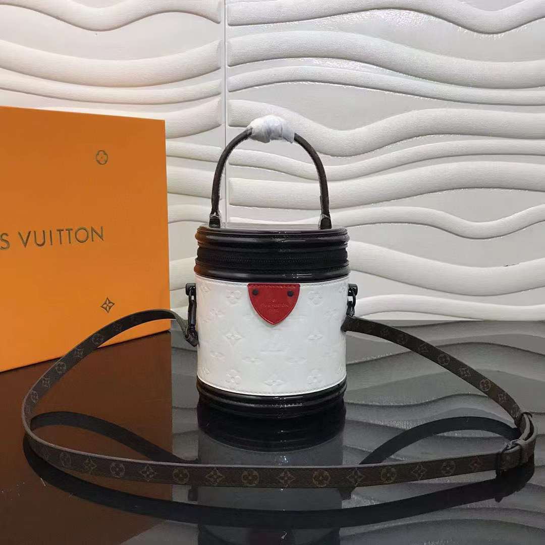 LV VanityPouch P1 I87