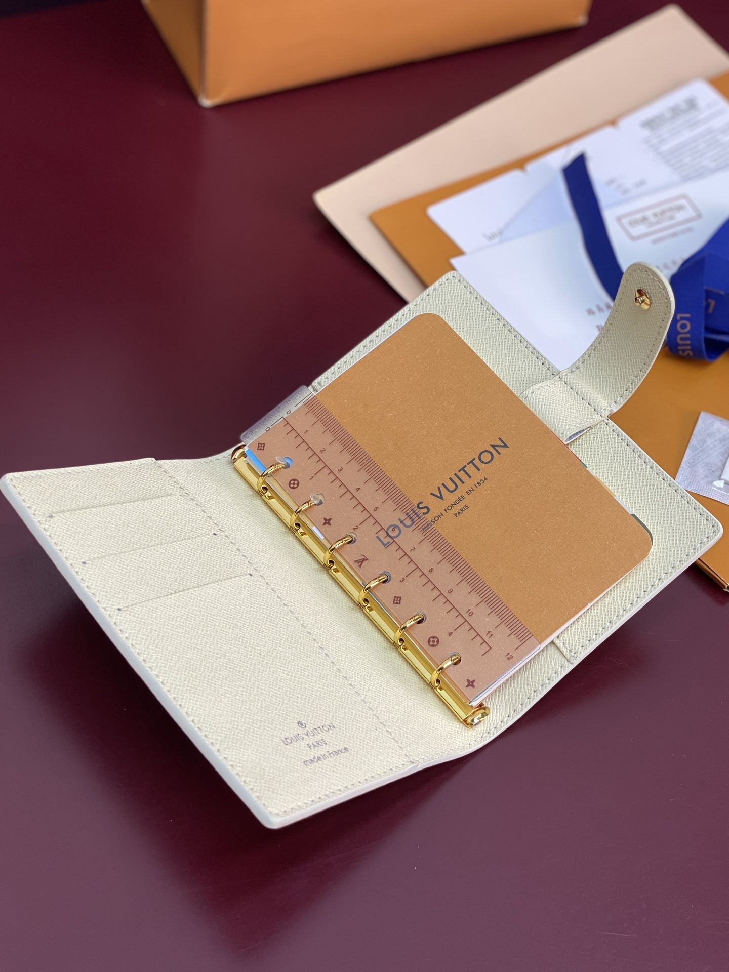 LV Wallet P1 I32