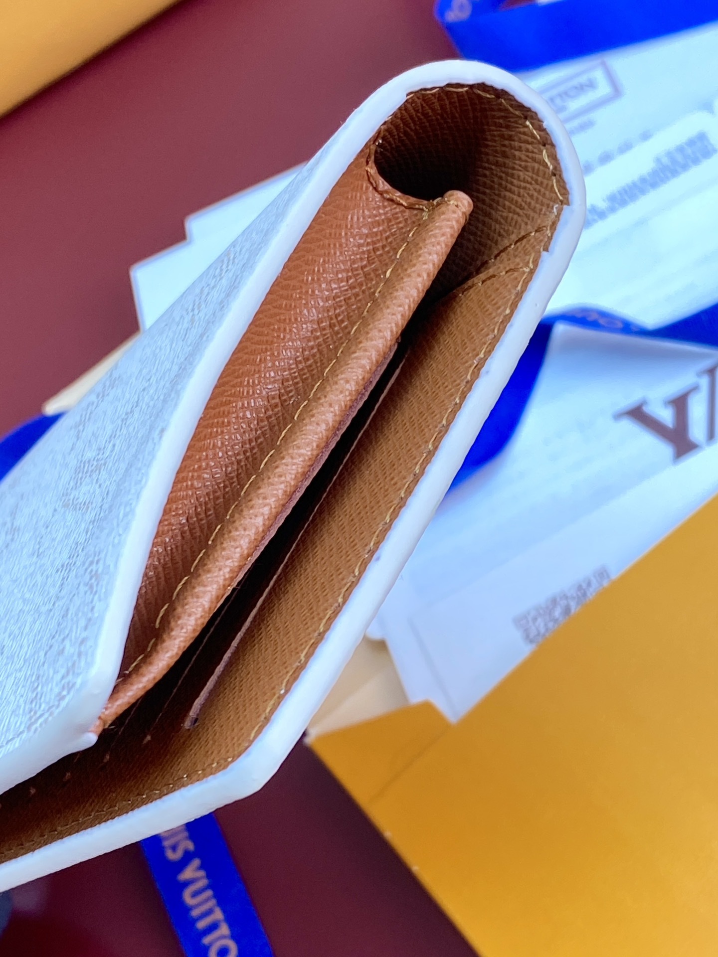 LV Wallet P1 I79