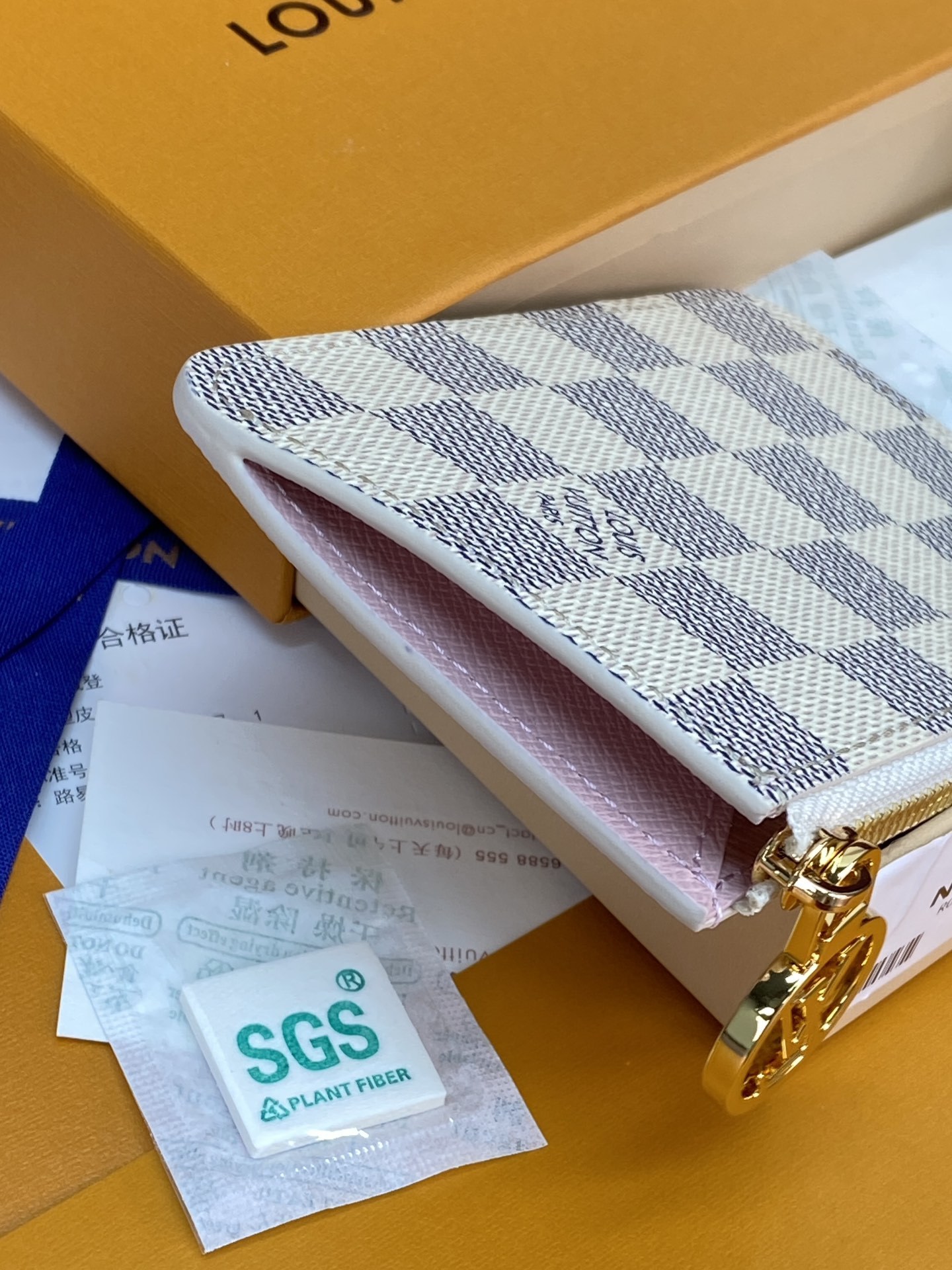 LV Wallet P1 I93