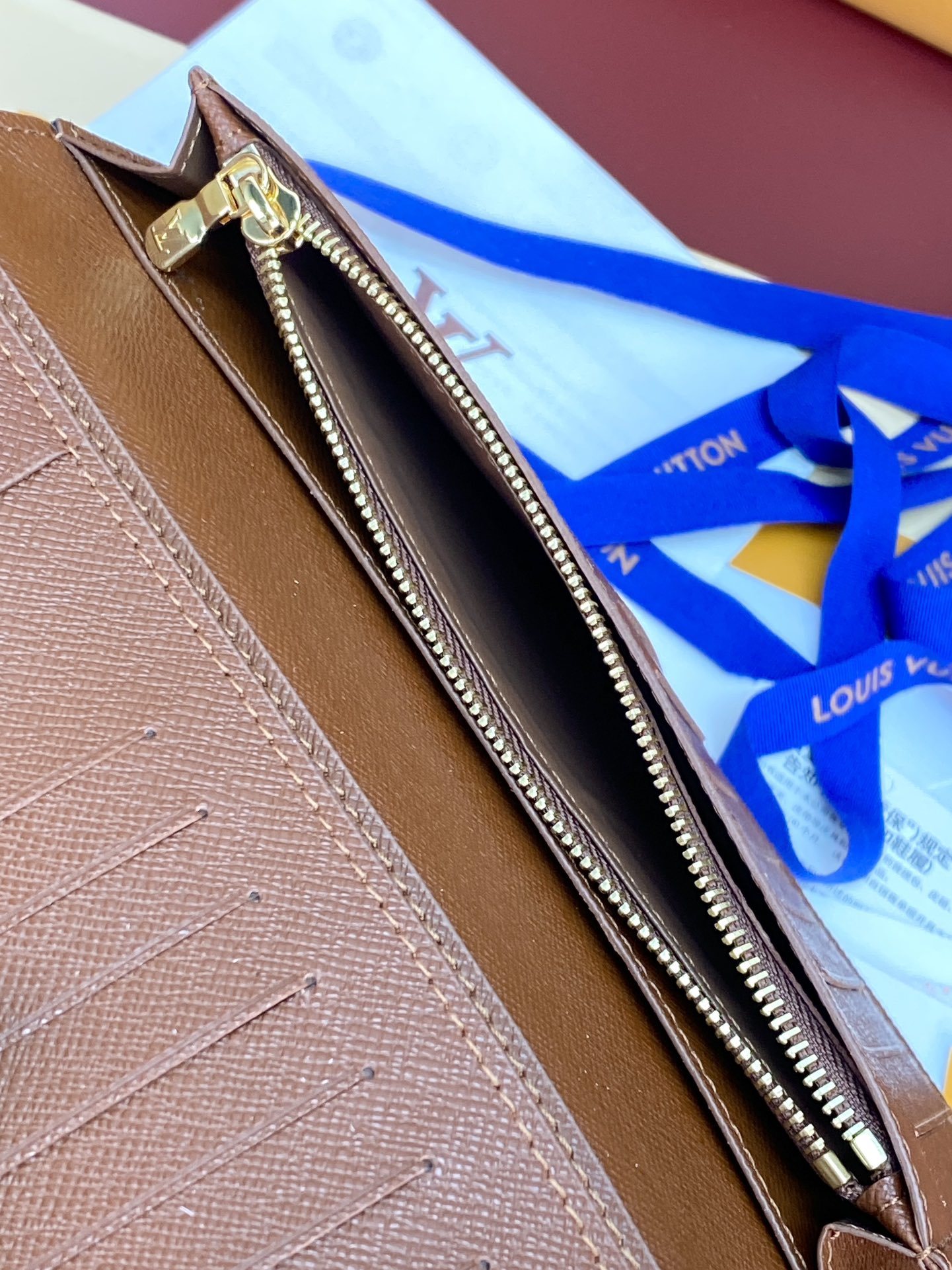 LV Wallet P1 I96