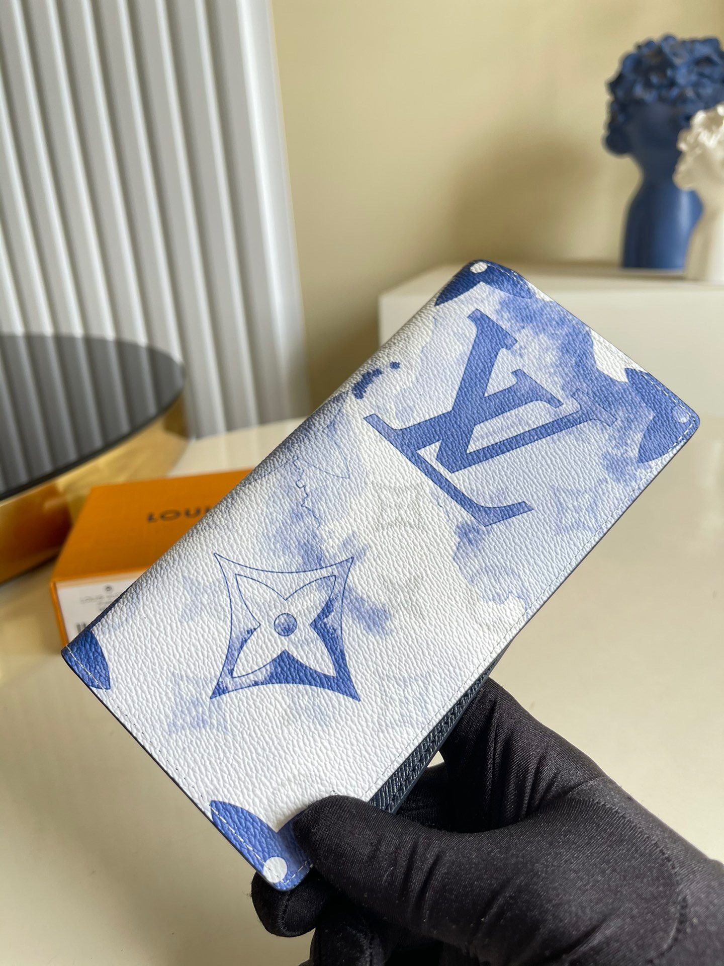 LV Wallet P2 I106