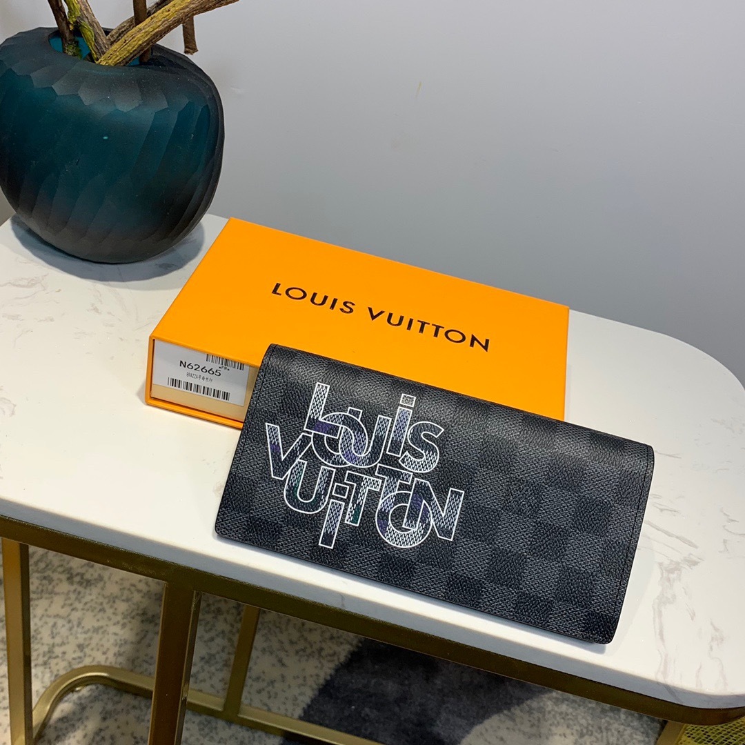 LV Wallet P2 I116