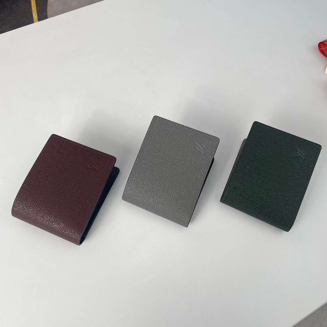 LV Wallet P2 I29