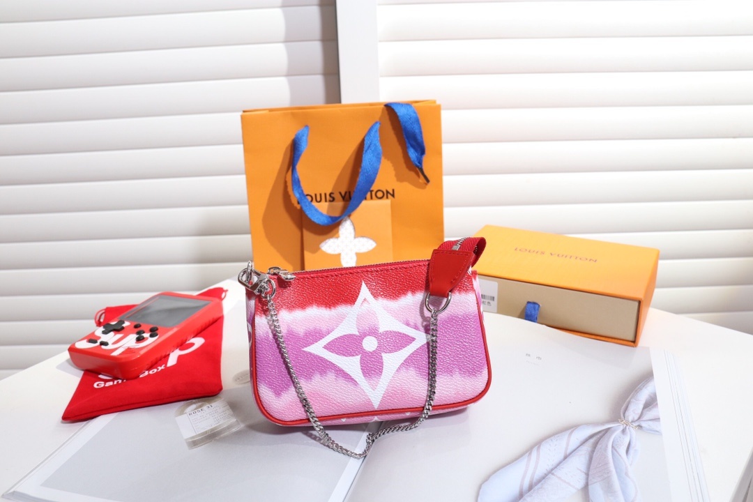 LV Wallet P2 I45