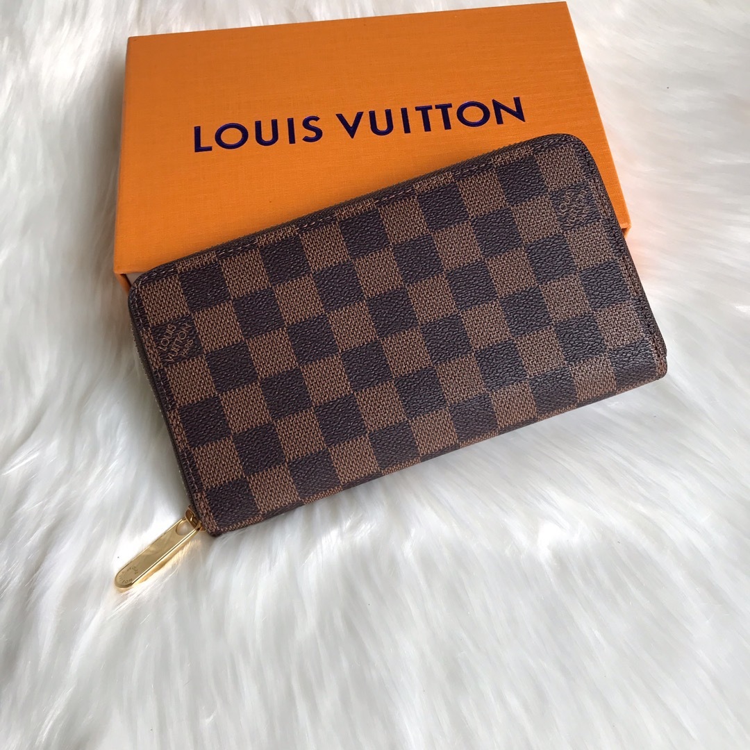 LV Wallet P3 I11