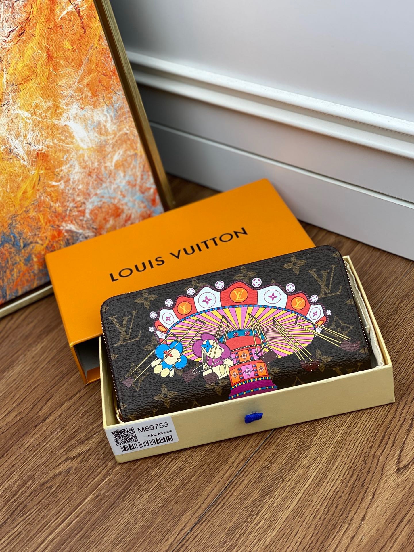 LV Wallet P3 I26